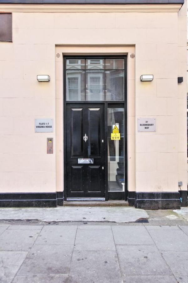 2Vh Virginia House, 31 Bloomsbury Way By City Living Лондон Екстериор снимка